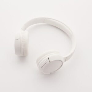 AuraMax Pro Wireless Headphones